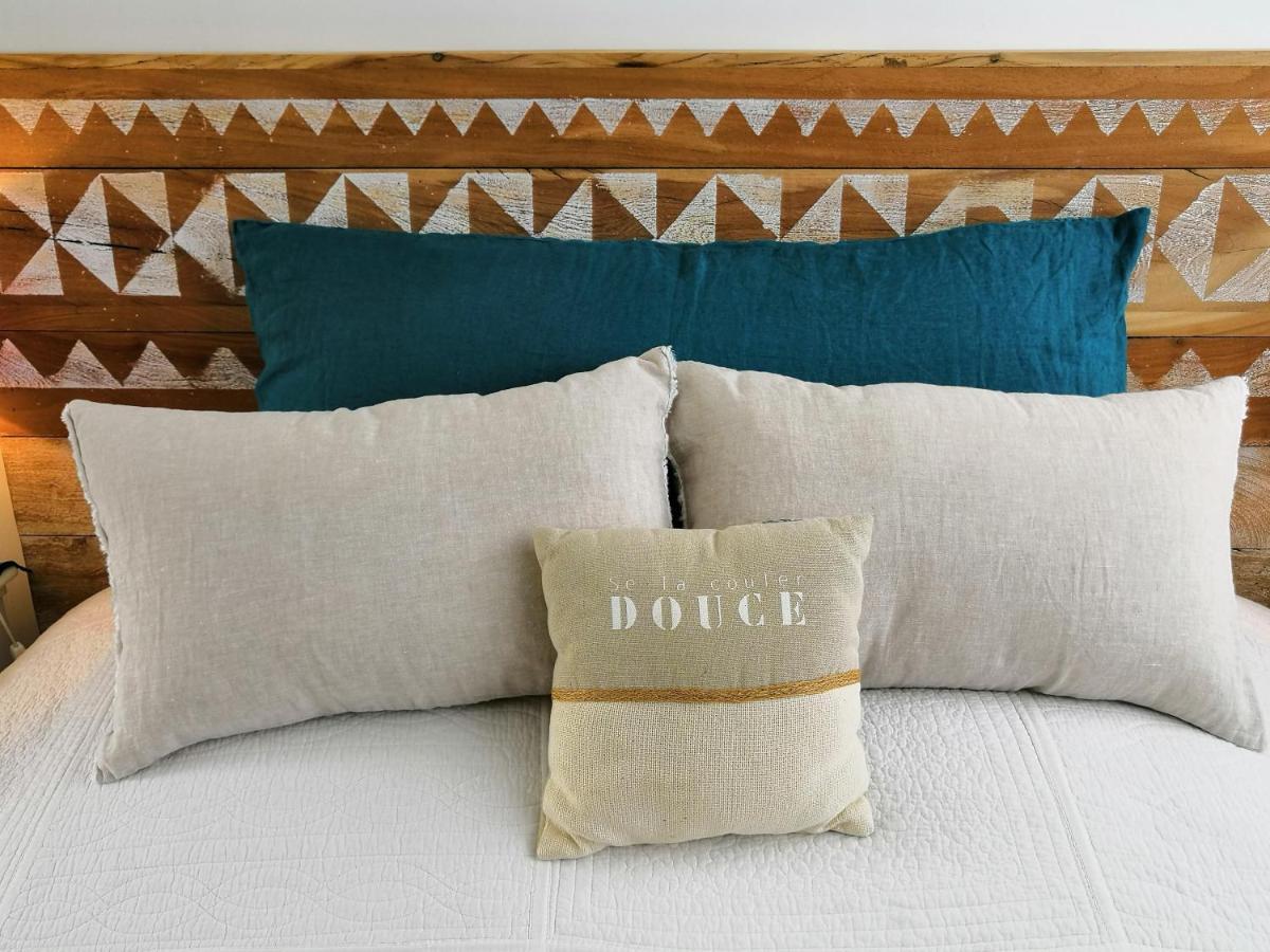 Roulotte Gites O Bien-Etre Massage Spa Sejour Bien-Etre En Hebergement Insolite Roulotte Karantez Ou En Gites Melon Ou Yock A 800 M Des Plages Maison D'Hote Drogou Porspoder Ngoại thất bức ảnh
